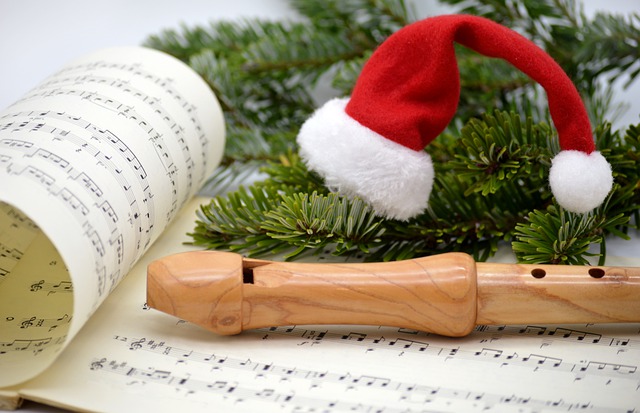 Ist bald wieder Weihnachten? Dann besorg deinem Liebling, der Flötenspieler ist, Blockflöte Noten!