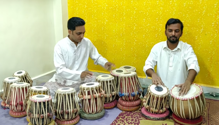 Tabla Tarangs sind traditionelle indische Musikinstrumente.
